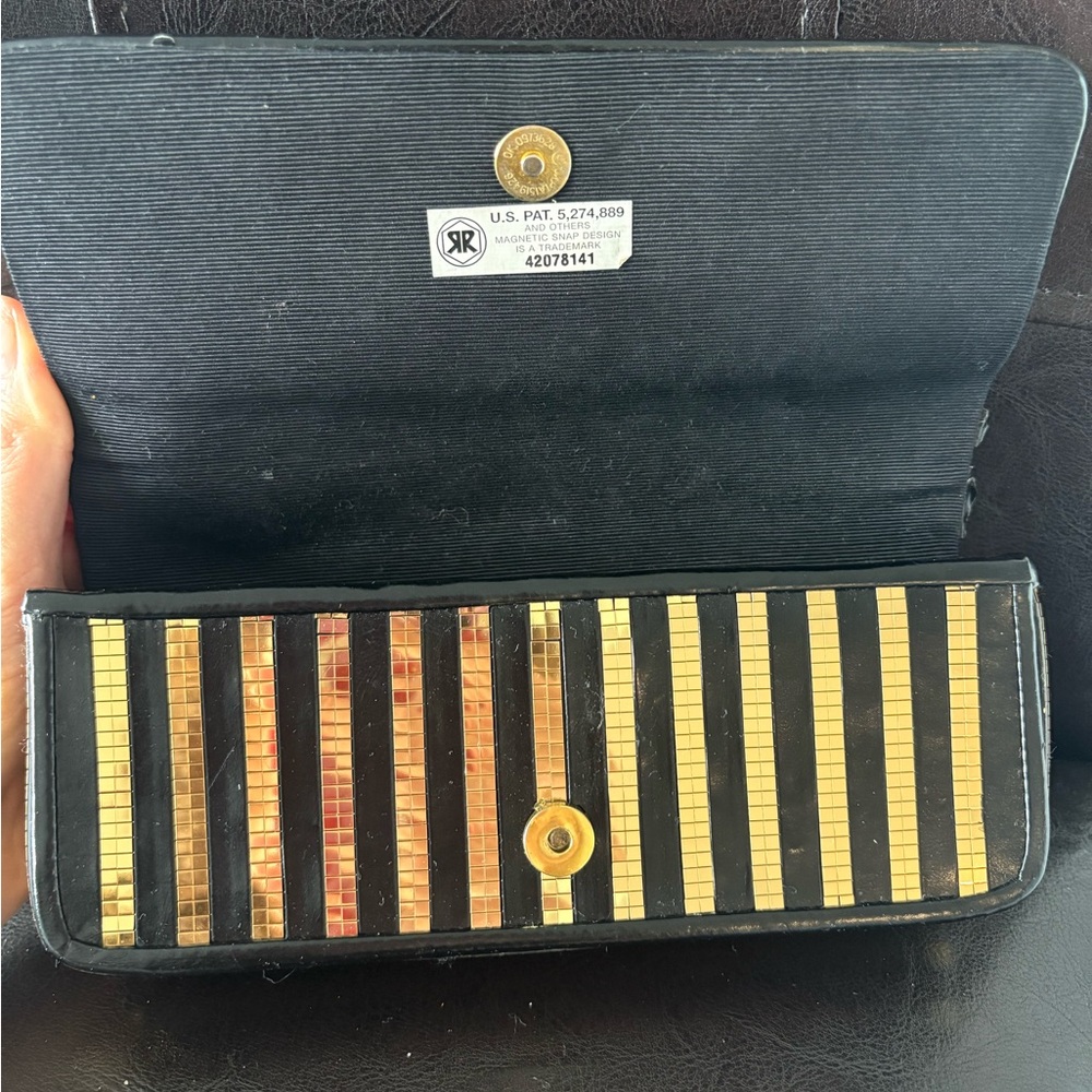 BCBG clutch & dust bag